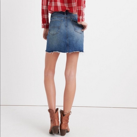 Lucky Brand Old Favorite Mini Jeans Skirt - Size 0/25 - Picture 3 of 11